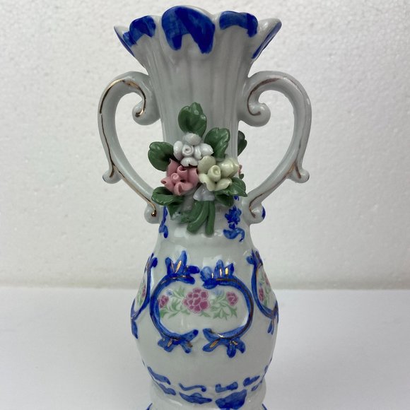 Vintage Other - Vintage Vase White Blue Flowers Gold